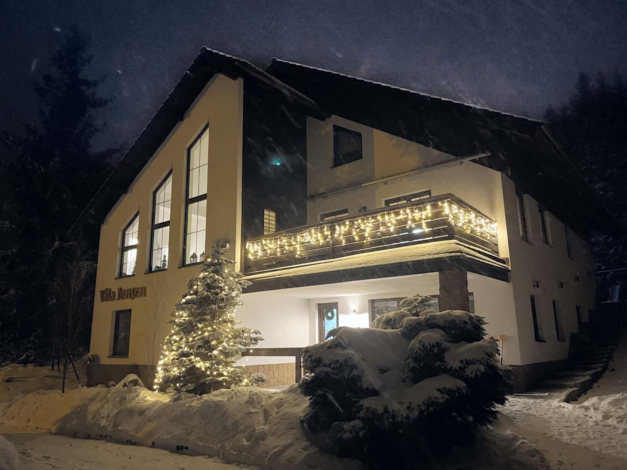 Vila Jensen ฮาร์ราคอฟ ภายนอก รูปภาพ
